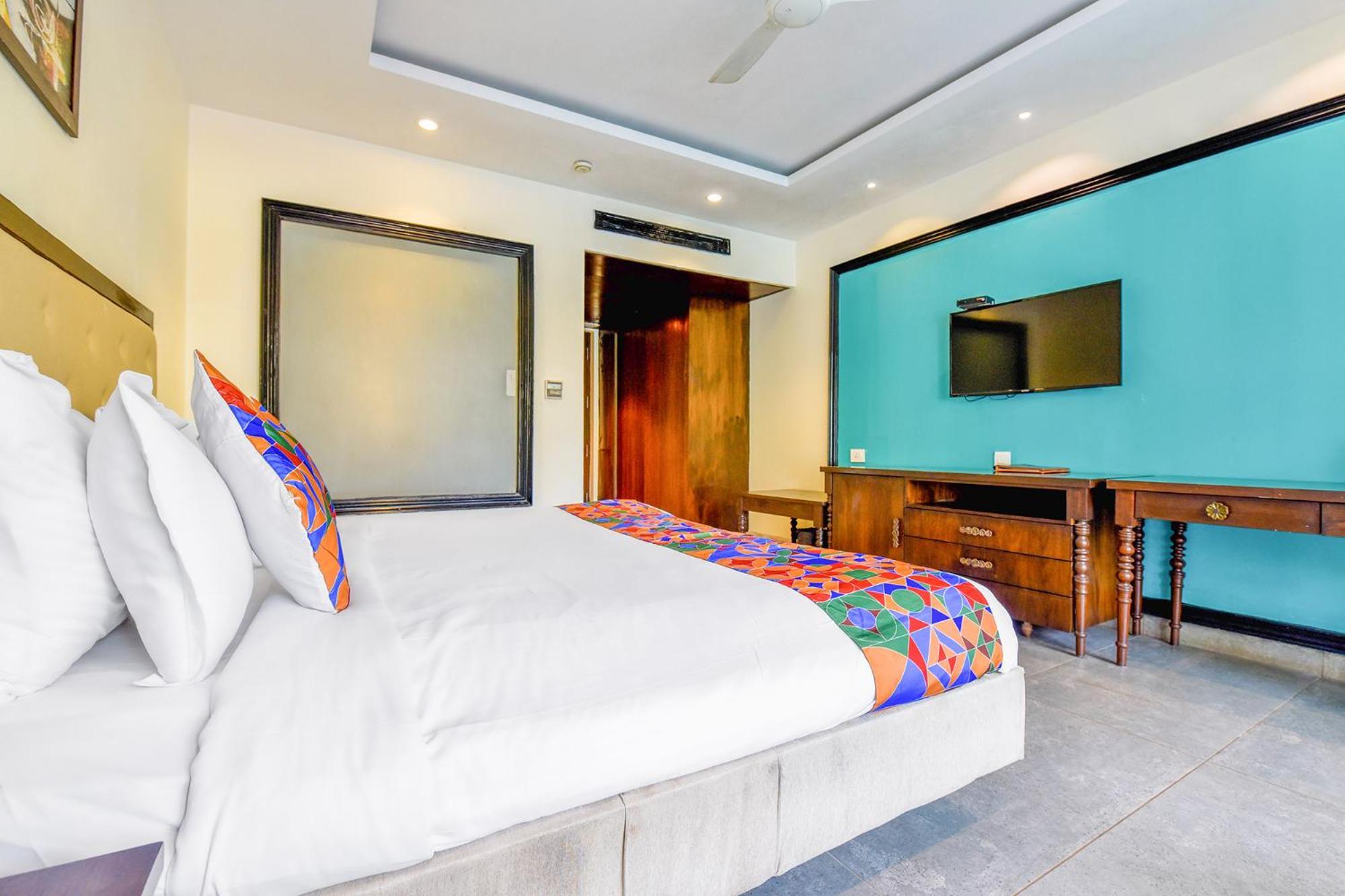 Fabhotel Prime The King's Court - Nr होटल 3*